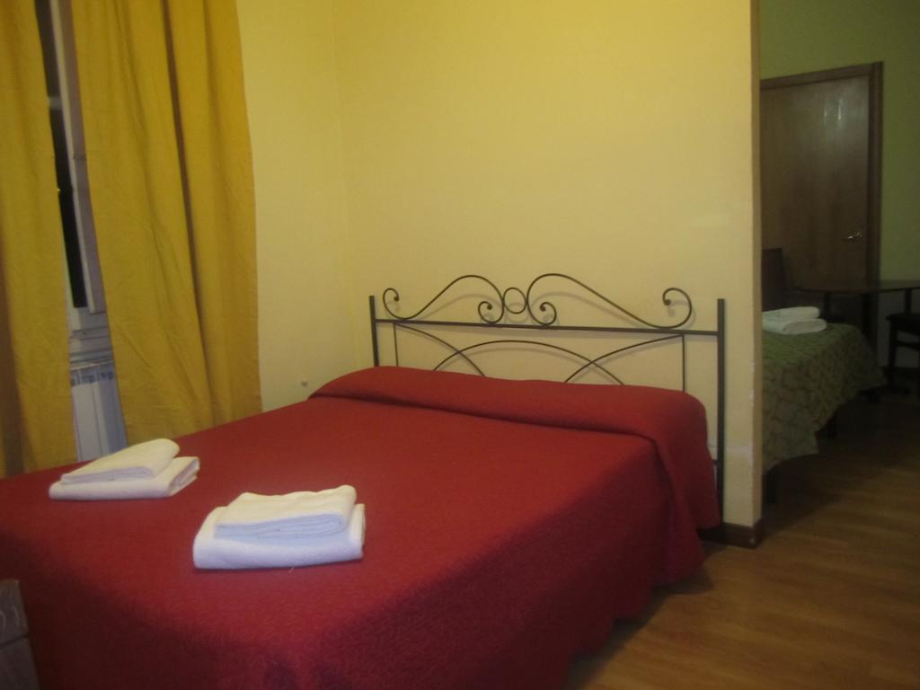 Hotel Savonarola Флоренция Номер фото