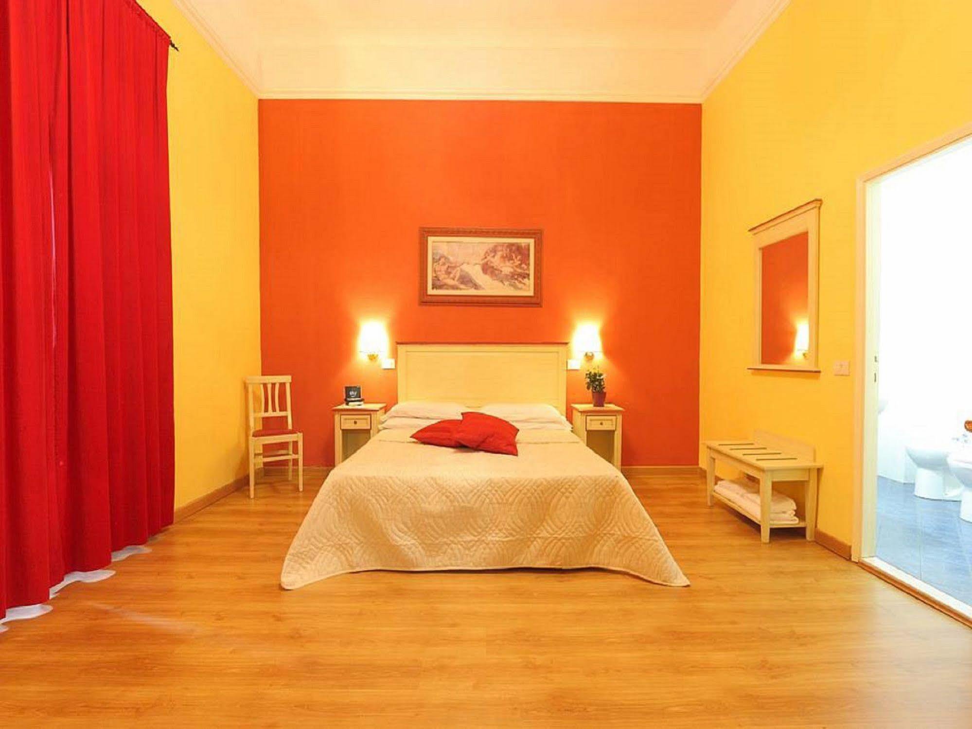 Hotel Savonarola Флоренция Экстерьер фото