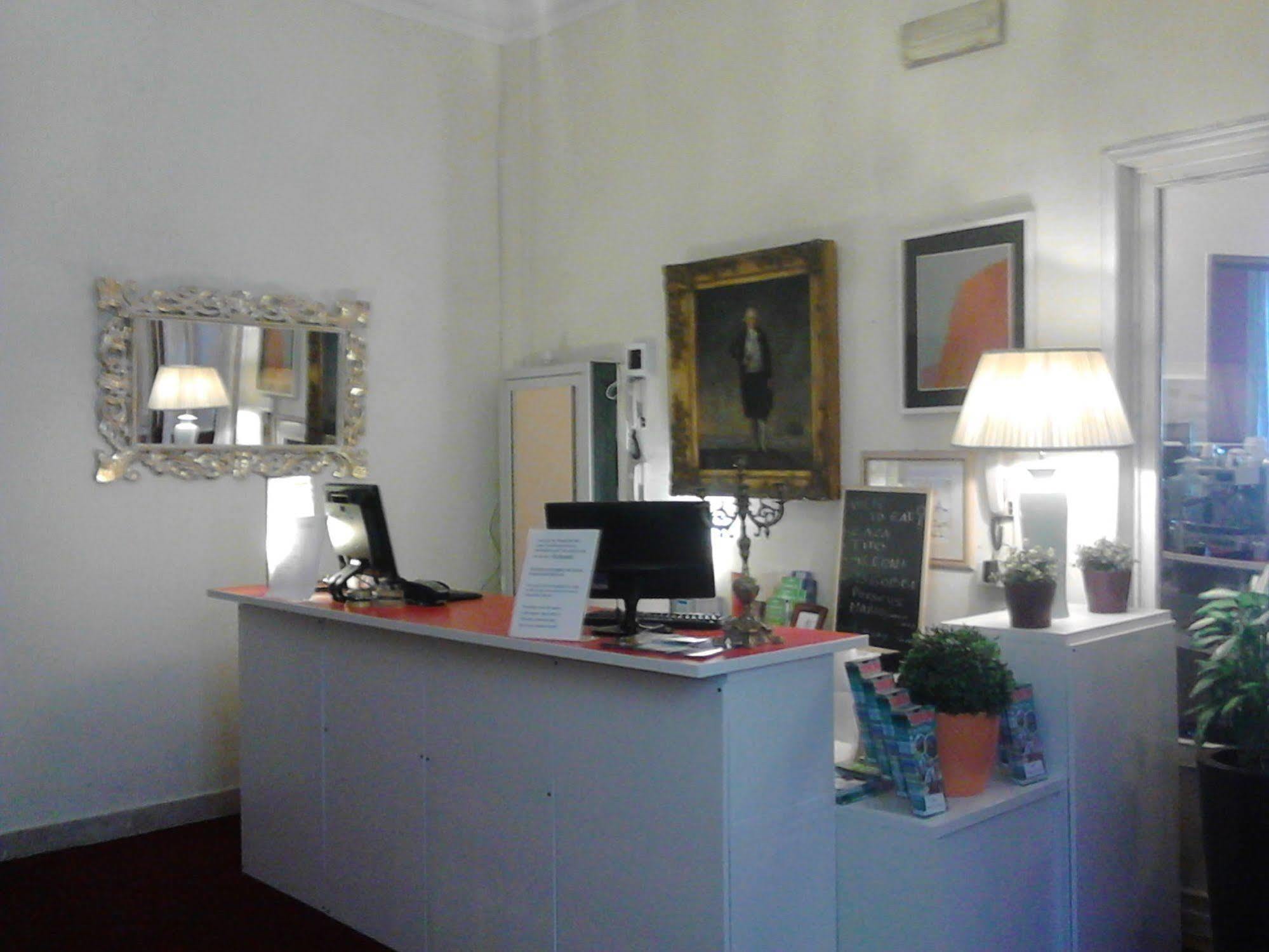 Hotel Savonarola Флоренция Экстерьер фото